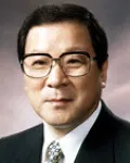 정당인, 수필가, (전직)국회의원인 김중위의 대표 이미지