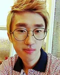 가수인 박민의 대표 이미지