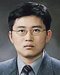 변호사인 윤춘주의 대표 이미지