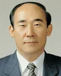 (전직)변호사, (전직)국회의원, (전직)판사인 유상호의 대표 이미지