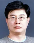 대학교수인 유보현의 대표 이미지