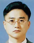판사인 이다우의 대표 이미지
