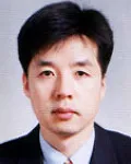 (전직)증권인인 이경윤의 대표 이미지