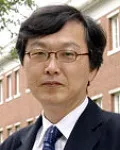 기업인, 신문기자인 남동희의 대표 이미지