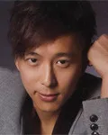 가수, 영화배우인 등건홍의 대표 이미지