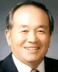 대학교수, (전직)문화기관단체인인 이존희의 대표 이미지