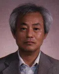 번역가, (전직)대학교수, (전직)신문기자인 김유원의 대표 이미지