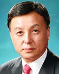 대학교수, (전직)금융기관단체인인 강명헌의 대표 이미지