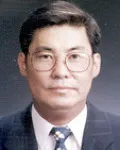 교육공무원인 정연한의 대표 이미지
