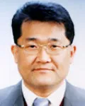 의사, 대학교수인 이충렬의 대표 이미지