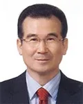 공무원, (전직)변호사인 강명득의 대표 이미지