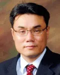 대학교수인 김영기의 대표 이미지