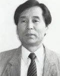 시인, (전직)신문기자인 이충우의 대표 이미지