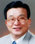 연구기관단체인, (전직)대학교수인 한만수의 대표 이미지