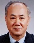 내과의사인 이진오의 대표 이미지