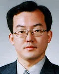 (전직)벤처기업인인 김출생의 대표 이미지