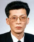 (전직)출판인, (전직)문학평론가인 임중빈의 대표 이미지