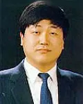 대학교수인 지수걸의 대표 이미지