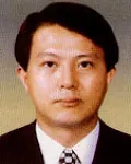 변호사, (전직)검사인 김동찬의 대표 이미지