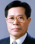 공인회계사, 대학교수인 윤영연의 대표 이미지