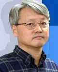 대학교수인 김순기의 대표 이미지