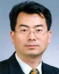 대학교수인 김재필의 대표 이미지