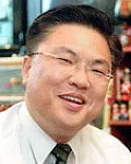 (전직)대학교수인 김태윤의 대표 이미지
