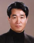 조각가, (전직)대학교수인 박충흠의 대표 이미지