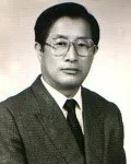 (전직)연구인인 윤한채의 대표 이미지