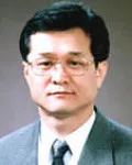 대학교수인 박종희의 대표 이미지