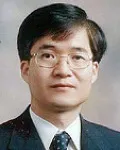 행정공무원인 이재윤의 대표 이미지