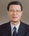 (전직)대학교수인 윤청의 대표 이미지