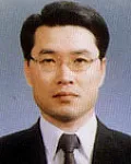 변호사, (전직)검사인 구본원의 대표 이미지