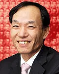 금융인인 윤수영의 대표 이미지