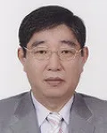 대학교수인 서정민의 대표 이미지