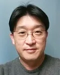 대학교수인 이주헌의 대표 이미지
