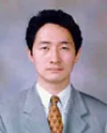 대학교수인 강현호의 대표 이미지