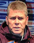 축구감독인 파울로 오토리의 대표 이미지