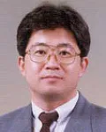 대학교수인 이진춘의 대표 이미지