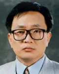 대학교수인 윤정헌의 대표 이미지
