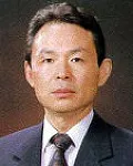 (전직)대학교수인 김영근의 대표 이미지