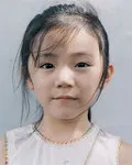 영화배우인 시미즈 모모코의 대표 이미지
