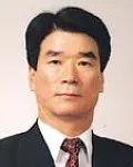 변호사, (전직)검사인 김사일의 대표 이미지