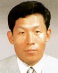 변호사, (전직)검사인 김영흠의 대표 이미지