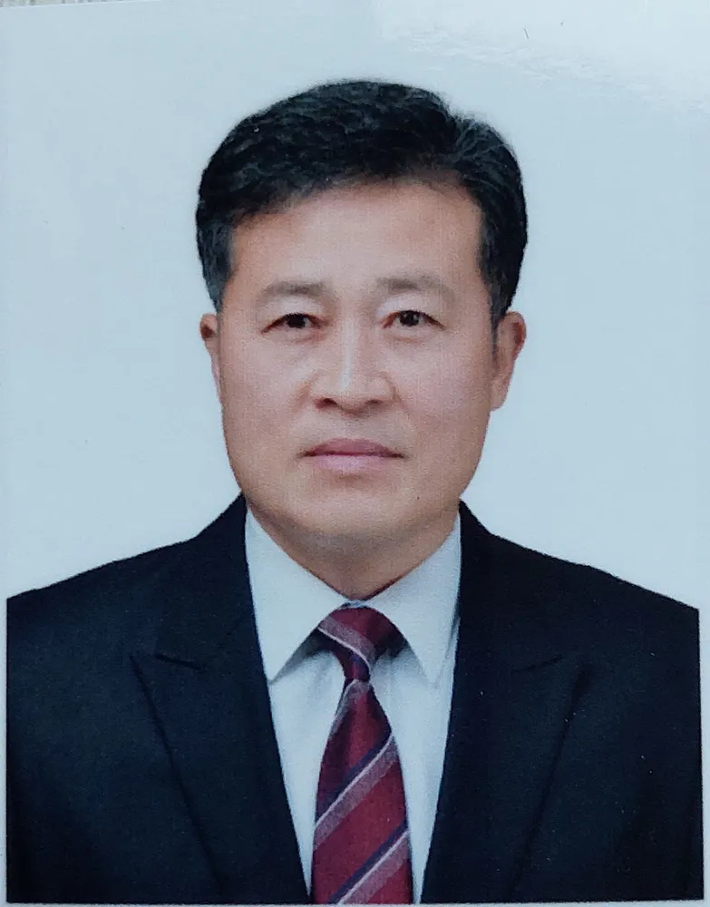 조각가인 조성민의 대표 이미지