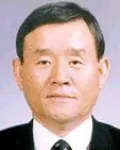 변호사, (전직)군법무관인 권혁주의 대표 이미지