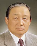 변호사, (전직)검사인 김두수의 대표 이미지