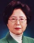 (전직)별정직공무원, (전직)신문인인 성인숙의 대표 이미지