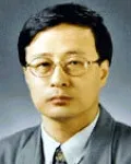 대학교수인 유홍준의 대표 이미지