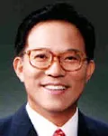(전직)세무사, (전직)정당인인 유장철의 대표 이미지